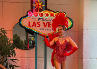 soirée casino hôtesse Showgirl Vegas